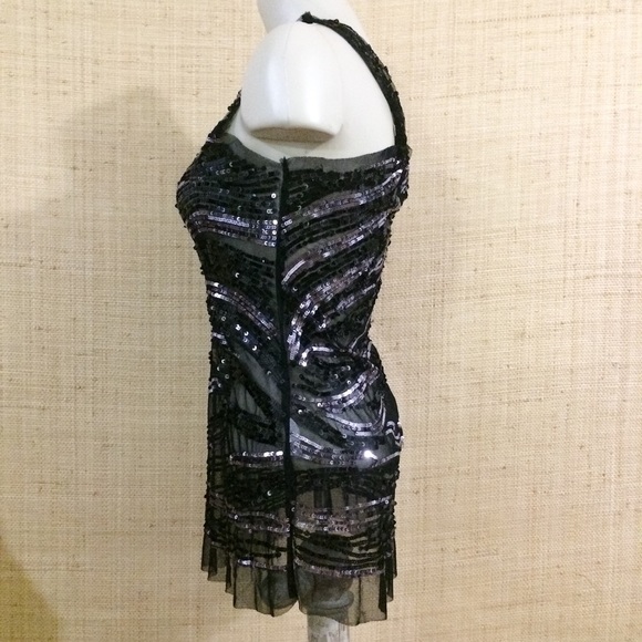 Romeo & Juliet Couture szS  Sequin Tank blk/gry - Picture 3 of 7